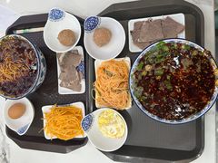 -伊穆祥牛肉面总店·清真