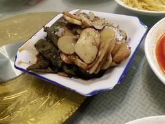 -茅屋大酒店