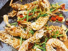 -老东镇啤酒屋海鲜加工·蒸汽海鲜·海鲜烧烤(台东店)