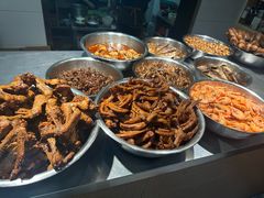 -蓝精灵饺子店