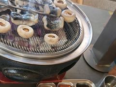 -围炉肉舍•炭烤活鳗•丹东海鲜烤肉(步行街店)