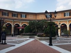 -佛罗伦萨小镇广佛名品奥特莱斯(疏港路店)