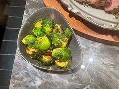 -LESCEDARS Brasserie Bistro香柏树