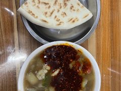 -老字号贾家肉丸糊辣汤(光明巷店)