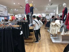 -优衣库(东莞汇一城店)