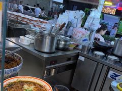 -钟方模白家肥肠粉(春熙店)