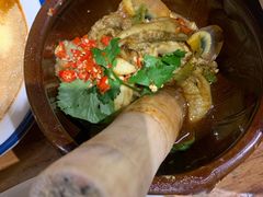 -老滇山寨•云南特色菜•地方菜•民族风情歌舞表演(金碧店)