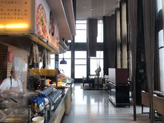 -唐拉雅秀酒店-西锦汇空中BBQ·思创餐厅