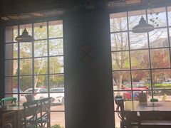 -小小河边鱼(天润城店)