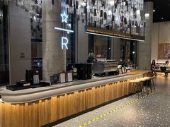 -星巴克臻选(湖滨道店)
