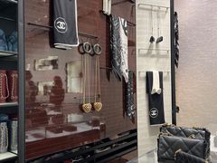 -CHANEL(恒隆广场店)