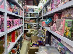 -钱万里桥小商品市场