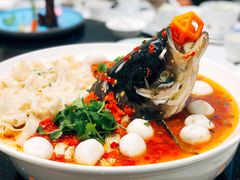 坛香鱼头-香山湖家家宴(中山陵店)