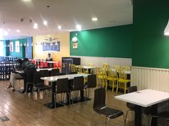 大堂-麦当劳(季平店)