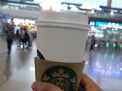 -星巴克(成都东站店)