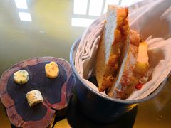 餐前包-AZUL by FUEL蓝色·法式酒馆(琶醍店)