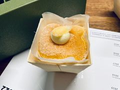 -半勺舒舒生日蛋糕店