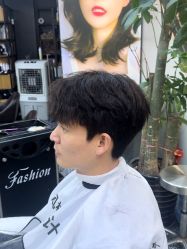 -藤野造型专业烫染接发