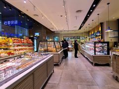 -巴黎贝甜(大宁国际商业广场店)