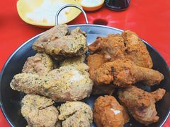 -BHC炸鸡(明洞总店)