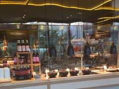 -大中华希尔顿酒店-念自助餐·嗨啤·小龙虾