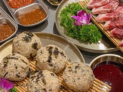 -围炉肉舍•炭烤活鳗•丹东海鲜烤肉(步行街店)