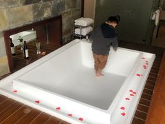 -中铁花水湾温泉酒店(大邑店)