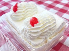 -红宝石·鲜奶小方·海派西点房(南丹店)