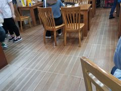露天位-回回锅贴(小河沿店)