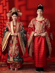 -挪娅婚纱摄影皇家会所