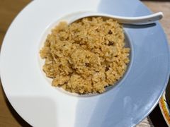 -臻鲜燕海鲜融合餐厅(金陵style店)