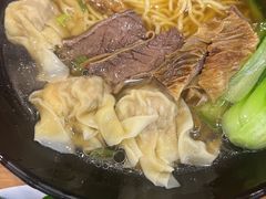 -香港久记牛腩云吞面(友好广场店)