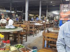 大堂-四川小胡子海鲜(丁村万人海鲜广场店)