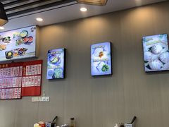 -聚笼鲜美食(凤凰街店)
