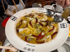 -渔语鱼新川菜Bistro(万象天地店)