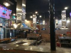 大堂-马路牙子烧烤音乐酒馆(望京店)