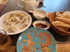 -奉天掌柜·非遗猪手·笨饺子(崇山路店)