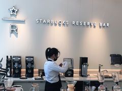 -星巴克臻选(上海淮海百盛购物中心店)