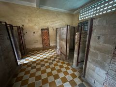 -吐斯廉屠杀博物馆