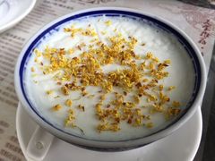 桂花凤凰奶-周大娘牛乳(旧寨古村总店)