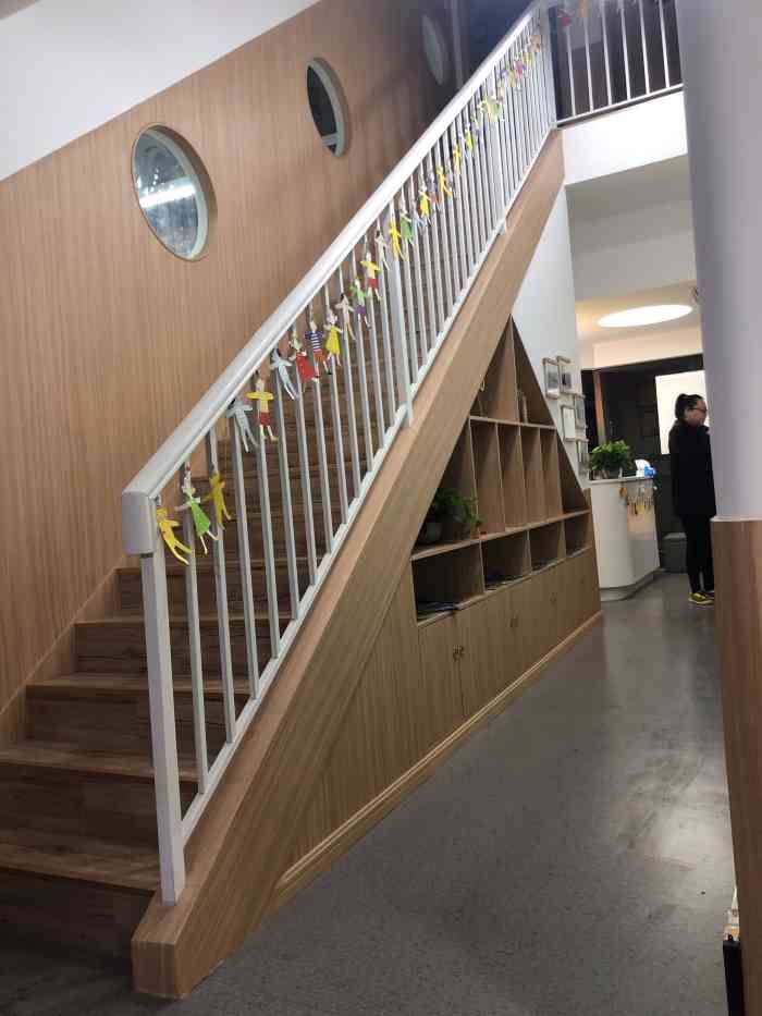 小百灵艺术中心-"预约试听,打过一个电话说稍后安排就再也没.