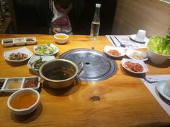 -唯成•韩国炭火烤肉 유성고기