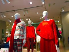 -H&M(鹏欣水游城店)