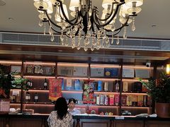 -鹏城人家海鲜酒家·23年老字号(较场尾店)