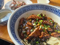 -沪西老弄堂面馆(定西路店)