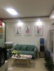 -荟草堂专业痘肌皮肤管理