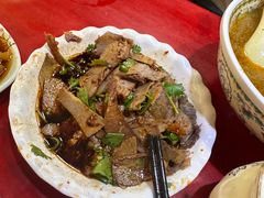-金杨拉面王小吃面馆·牛三宝面·红烧牛肉粉
