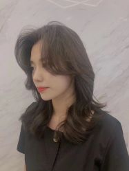 -洛施奇烫发染发沙龙