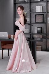 点击看大图 -艾拉·女王婚纱礼服馆