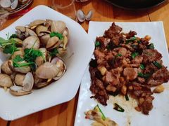 黑蒜雪花牛肉龙鳕鱼-长寿参鸡汤(朝韩风情街店)